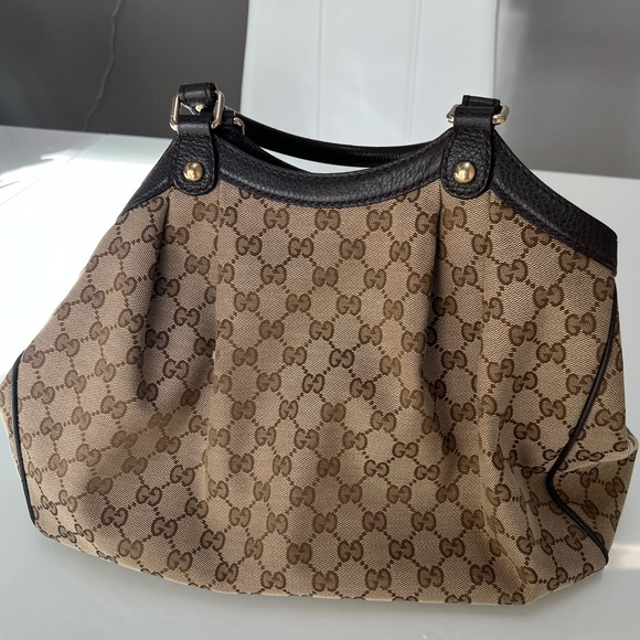 Gucci GG Canvas Sukey Medium Tote - Picture 4 of 15